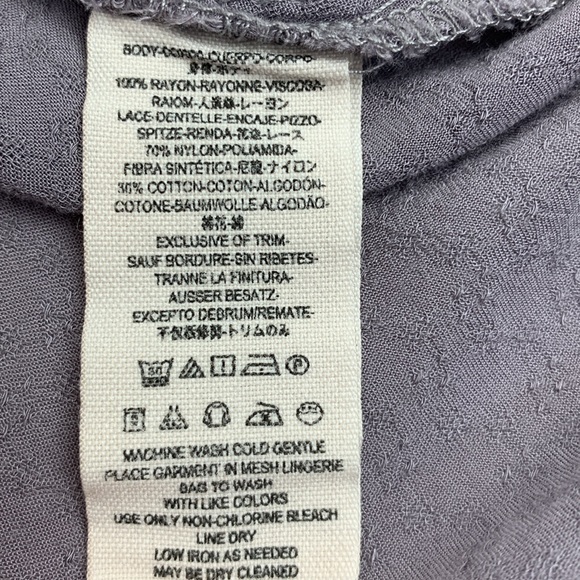 Free People Pullover Top shirt purple lavender Size Small oversized Lace Tassel - Picture 14 of 16